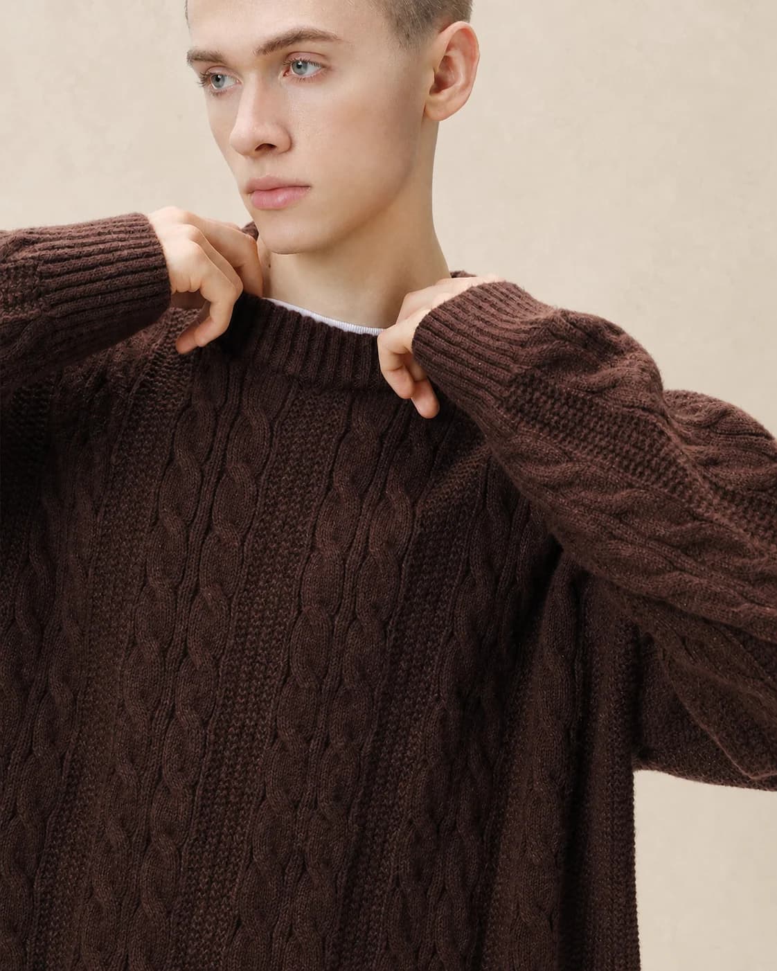 Pull homme en maille torsadée