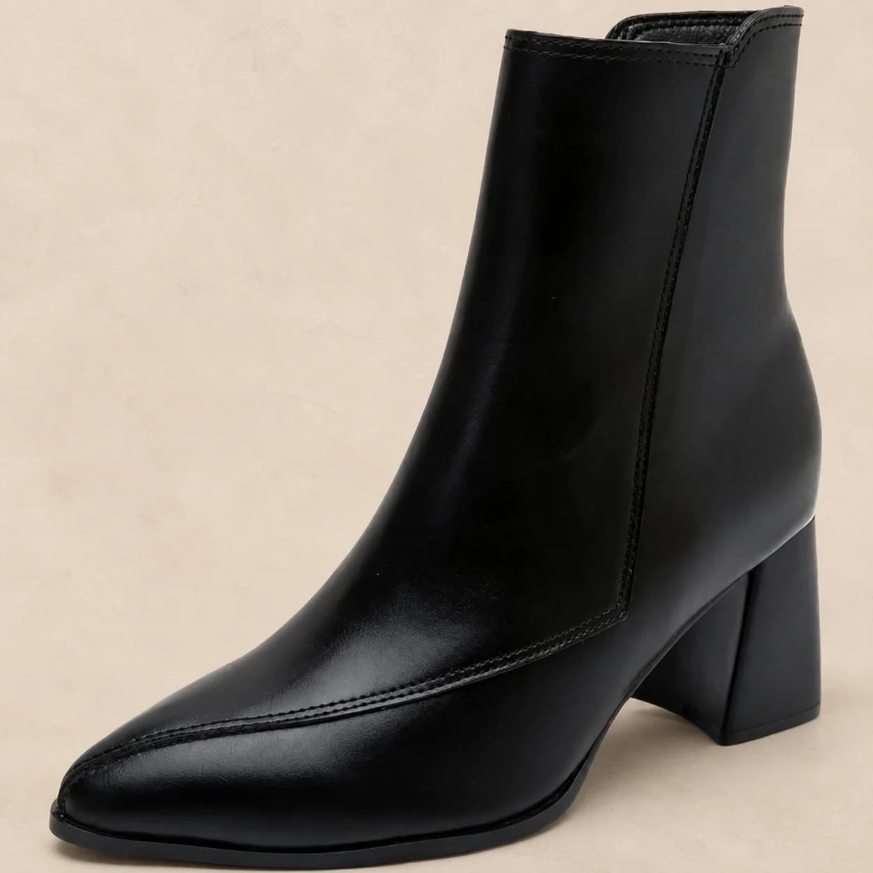 Bottines femme bout pointu à talon bloc
