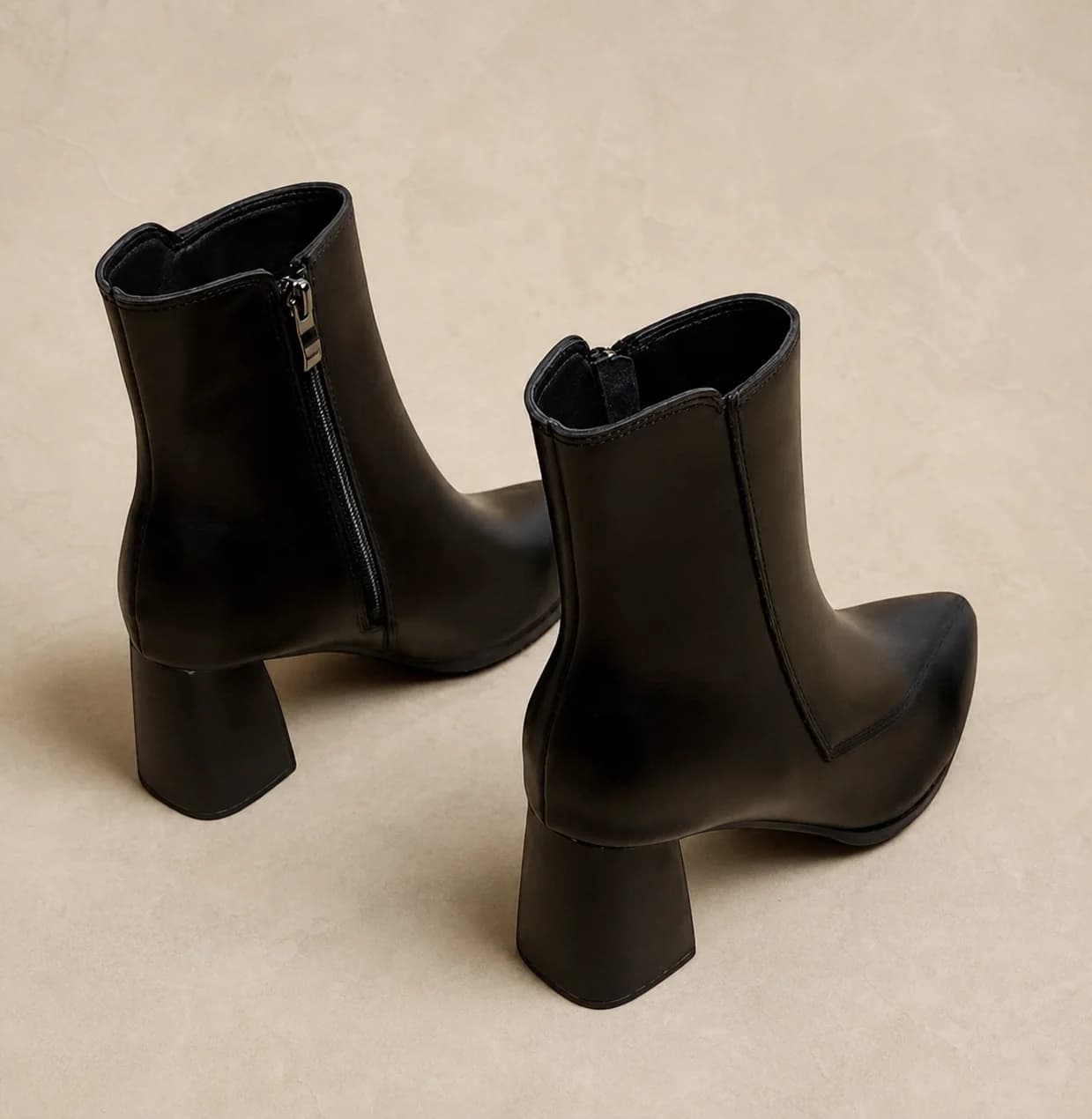 Bottines femme bout pointu à talon bloc
