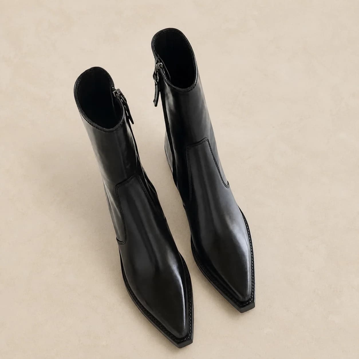 Bottines femme noires à talon bloc et zip