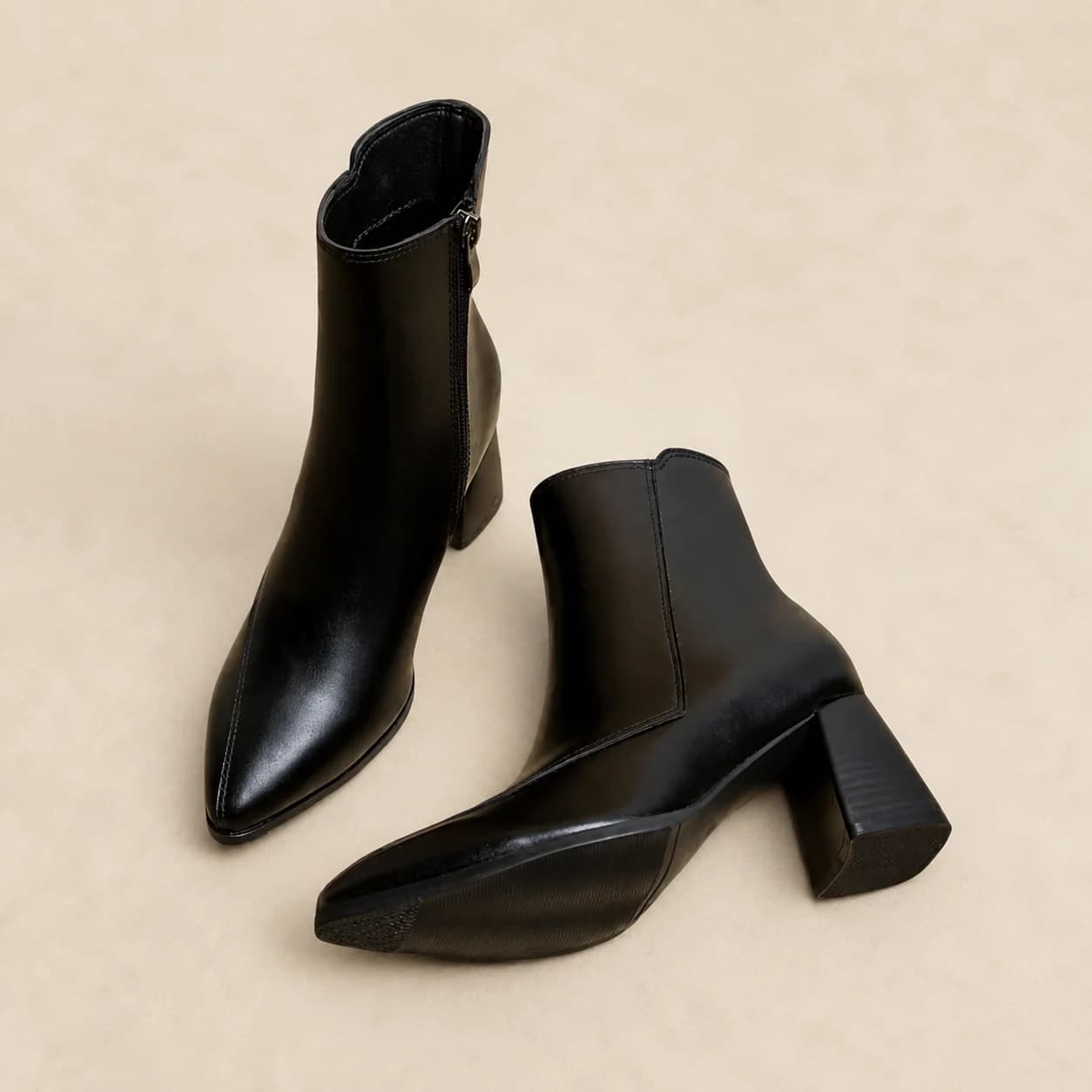 Bottines femme bout pointu à talon bloc